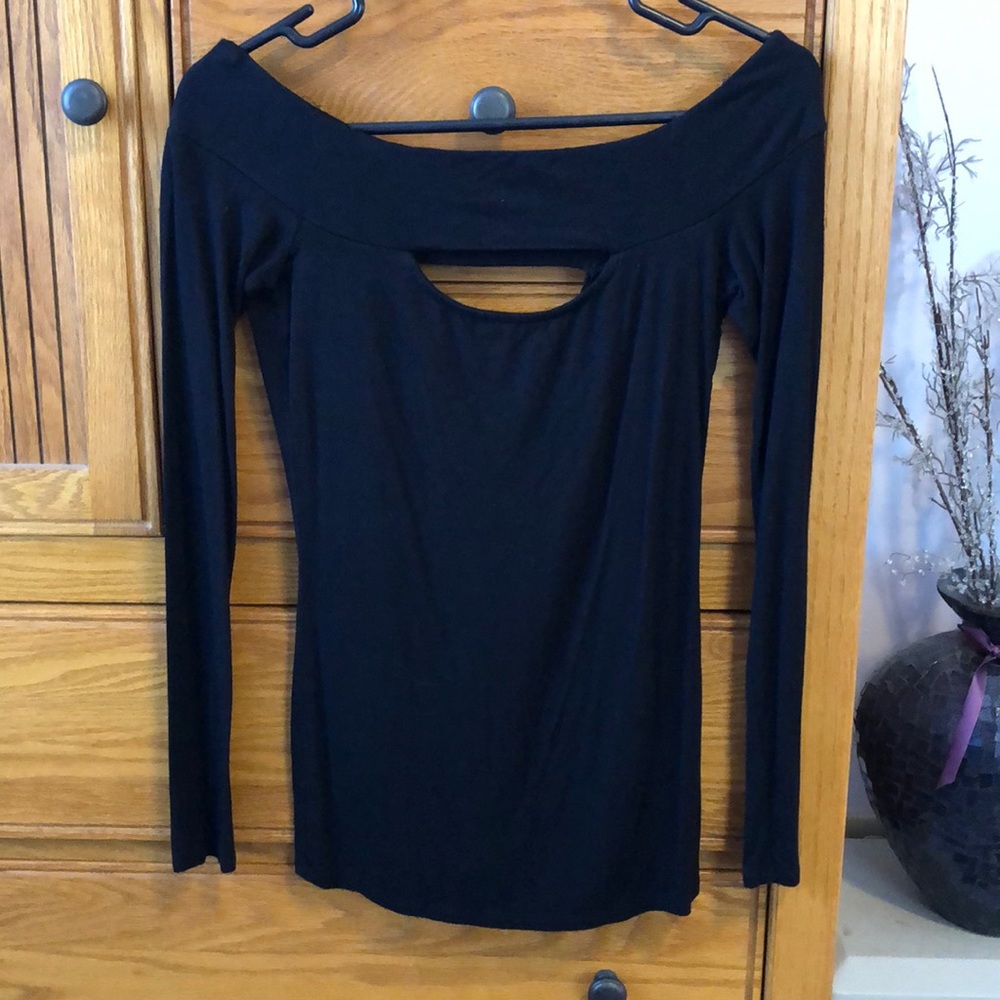 Black long sleeved shirt with cutouts, XS